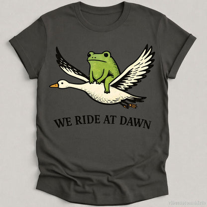 T-Shirt Charcoal / S We Ride At Dawn Frog And Goose Shirt